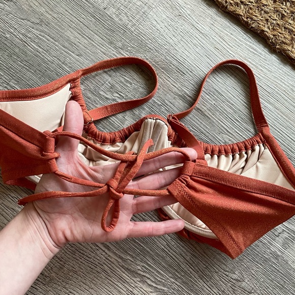 New Victoria’s Secret D CUP Ruched Wicked Bikini Top - Picture 4 of 8